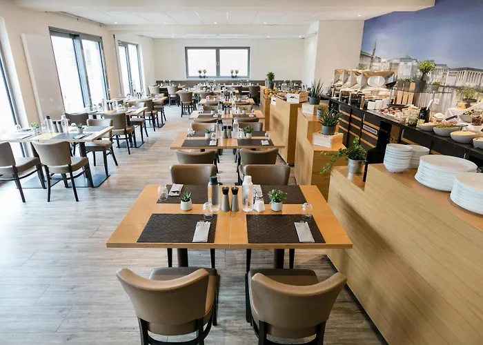 Hotel Sporthotel Hamburg By Jufa Hotels